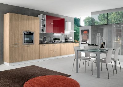 Disponibile in diverse colorazioni, oltre ai modelli, puoi personalizzare la cucina scegliendo due colori da combinare insieme, per uno stile unico ed originale senza rinunciare al comfort e all'utilità.